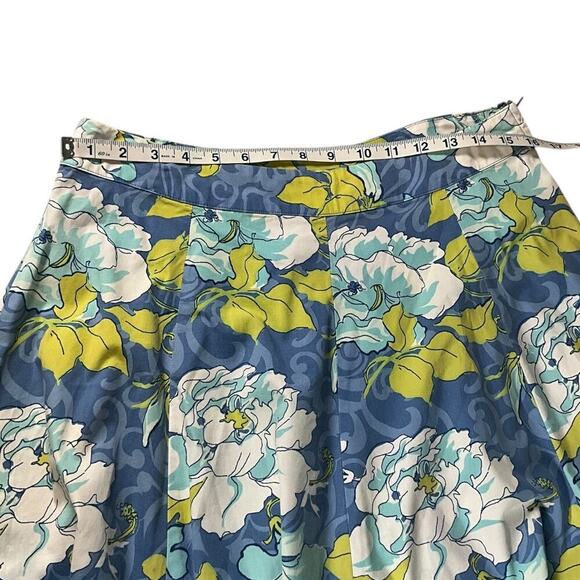 ST. JOHNS BAY Womens Skirt Size 8 Floral Stretch Knee Length Skirt Easy Wear - Picture 6 of 8